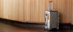 TUMI 19 DEGREE TITANIUM Walizka Kabinowa z tytanu International 56 cm - 9